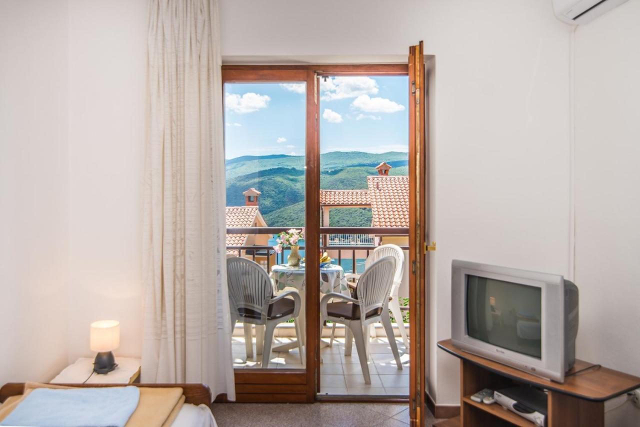 Apartments Pino 라벡 외부 사진