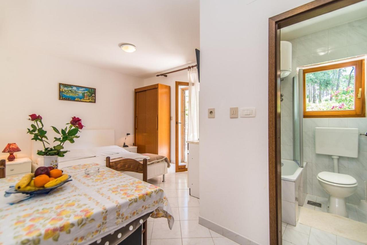 Apartments Pino 라벡 외부 사진