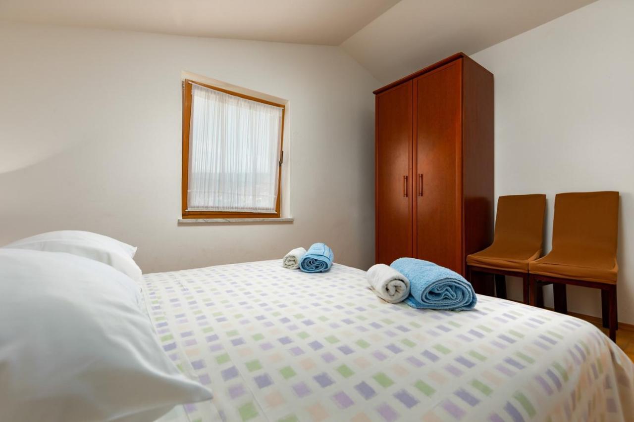 Apartments Pino 라벡 외부 사진