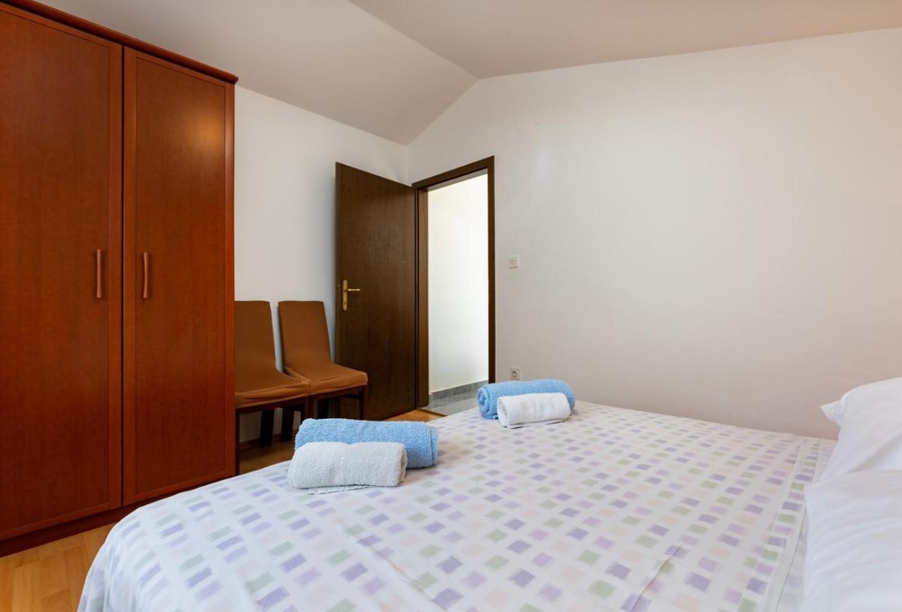 Apartments Pino 라벡 외부 사진
