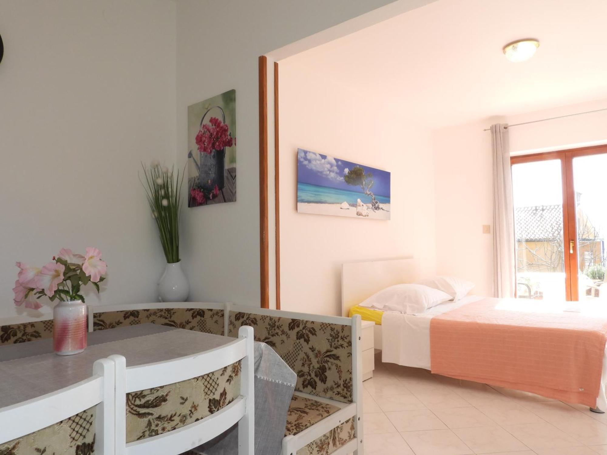 Apartments Pino 라벡 외부 사진
